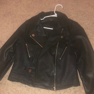 Women’s leather jacket